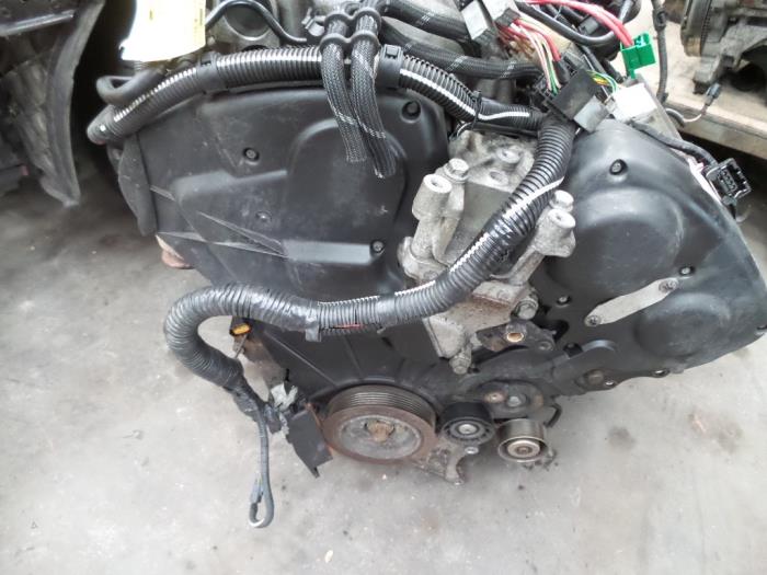 Used Engine Renault Espace (JE) 3.0i V6 24V Price on request offered by Autodemontage Joko B.V.