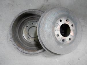 Used Rear brake drum Citroen Xsara Picasso (CH) 2.0 HDi 90 Price on request offered by Autodemontage Joko B.V.
