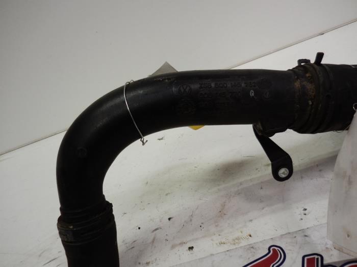 Gebrauchte Intercooler Rohr Volkswagen Polo Fun 1.4 TDI Preis auf Anfrage angeboten von Autodemontage Joko B.V.