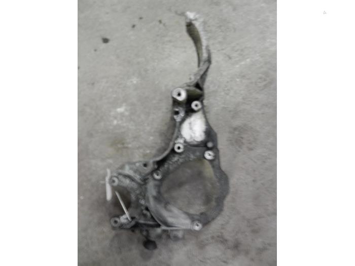 Usagé Support dynamo haut Renault Espace (JK) 2.2 dCi 16V Prix sur demande proposé par Autodemontage Joko B.V.