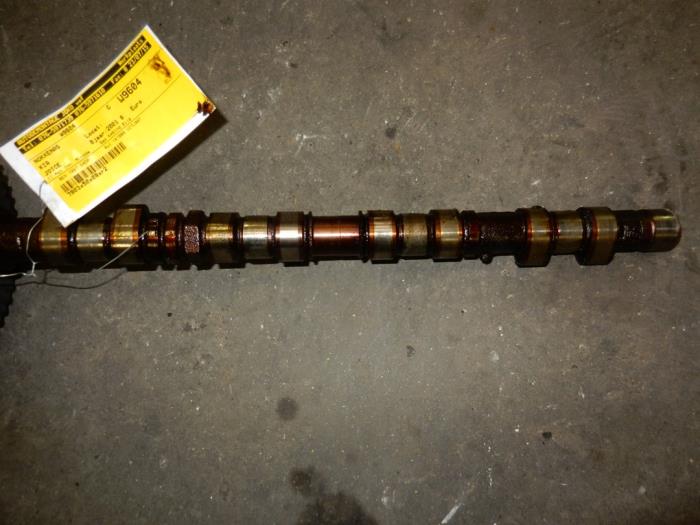 Usagé Arbre à cames Kia Joice 2.0 16V Prix sur demande proposé par Autodemontage Joko B.V.