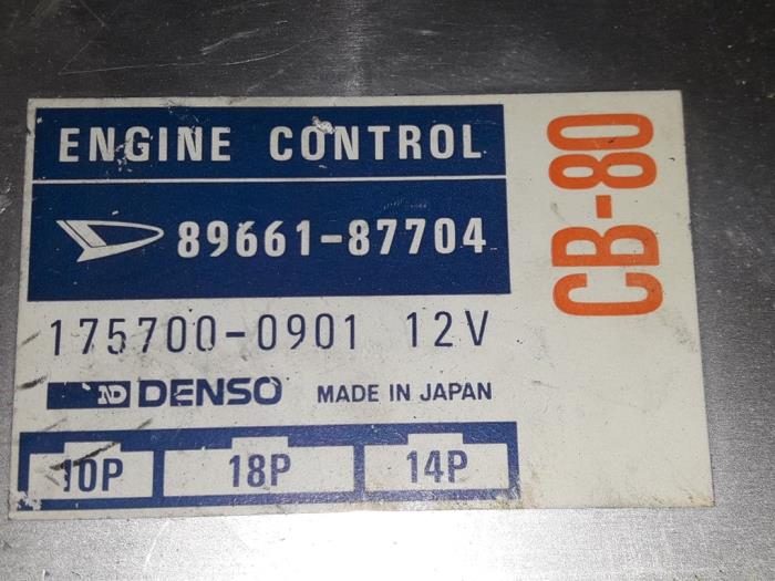 Komputer sterowania silnika z Daihatsu Charade 1988