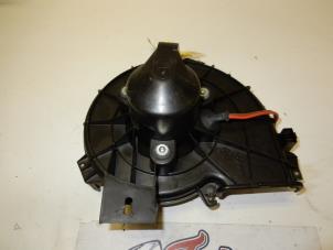 Used Heating and ventilation fan motor Opel Tigra Twin Top 1.4 16V Price on request offered by Autodemontage Joko B.V.