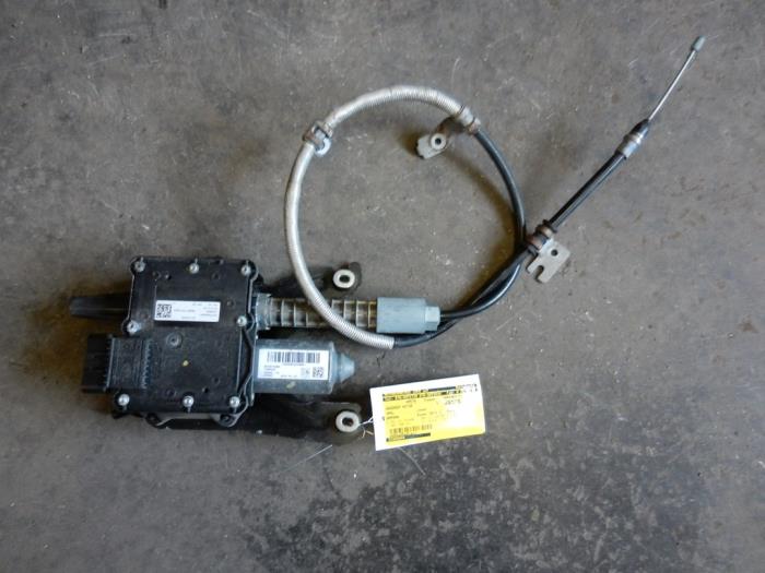 Używane Silnik hamulca postojowego Opel Ampera 1.4 16V Cena na żądanie oferowane przez Autodemontage Joko B.V.