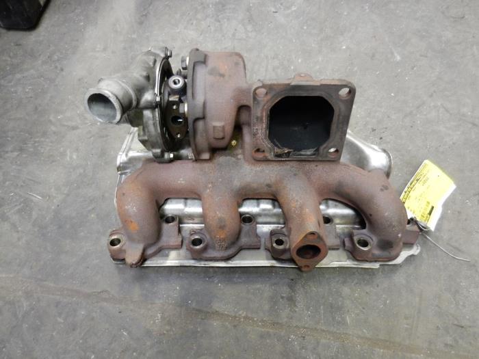 Gebrauchte Turbo Ford Mondeo III Wagon 2.0 TDCi 115 16V Preis auf Anfrage angeboten von Autodemontage Joko B.V.