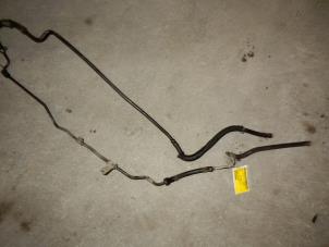 Used Power steering line Ford Mondeo III Wagon 2.0 TDCi 115 16V Price on request offered by Autodemontage Joko B.V.