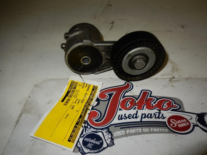 Usados Rodillo tensor correa múltiple Opel Astra Precio de solicitud ofrecido por Autodemontage Joko B.V.