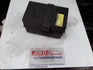 Używane Pojemnik na akumulator Ford Mondeo III 2.0 TDCi 130 16V Cena na żądanie oferowane przez Autodemontage Joko B.V.