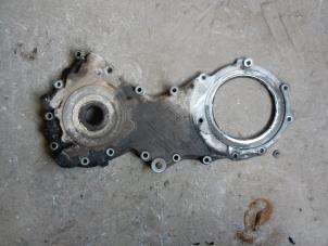Used Oil pump Ford Mondeo IV 1.8 TDCi 125 16V Price on request offered by Autodemontage Joko B.V.