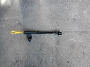 Used Oil dipstick Ford Mondeo IV 1.8 TDCi 125 16V Price on request offered by Autodemontage Joko B.V.