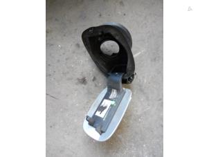 Used Tank cap cover Ford Mondeo IV 1.8 TDCi 125 16V Price on request offered by Autodemontage Joko B.V.