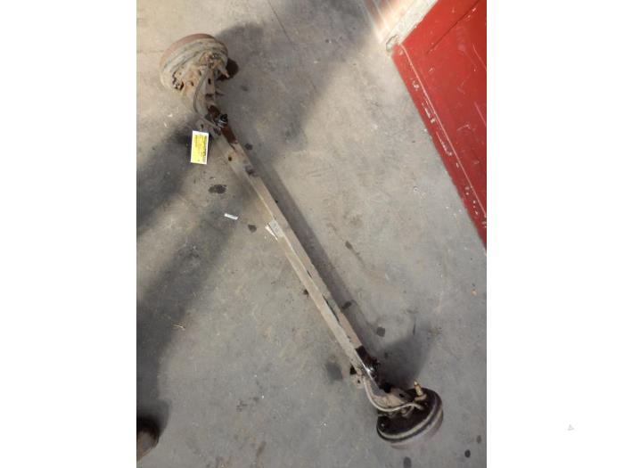 Rear-wheel drive axle from a Volvo 440 1.8 i DL/GLE 1994