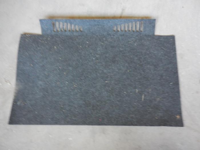 Boot mat from a Nissan Micra (K12) 1.2 16V 2008