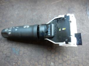 Used Indicator switch Nissan Micra (K12) 1.2 16V Price on request offered by Autodemontage Joko B.V.