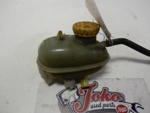 Used Expansion vessel Opel Corsa C (F08/68) 1.2 16V Price on request offered by Autodemontage Joko B.V.