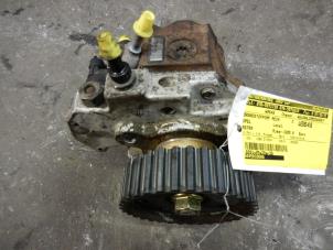 Used Mechanical fuel pump Opel Astra H SW (L35) 1.7 CDTi 16V Price on request offered by Autodemontage Joko B.V.