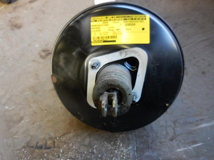 Usagé Servo frein Mercedes E (W210) 2.2 E-220D 16V Prix sur demande proposé par Autodemontage Joko B.V.