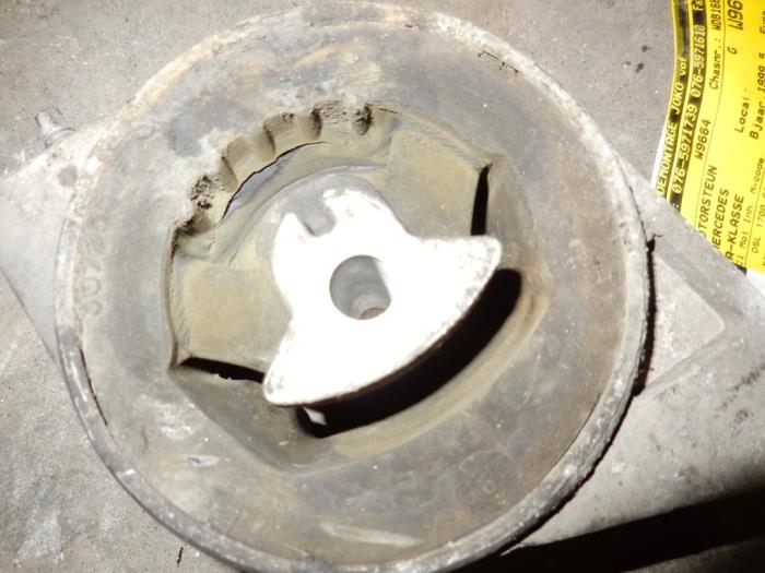 Used Engine mount Mercedes A (W168) 1.7 A-170 CDI 16V Price on request offered by Autodemontage Joko B.V.