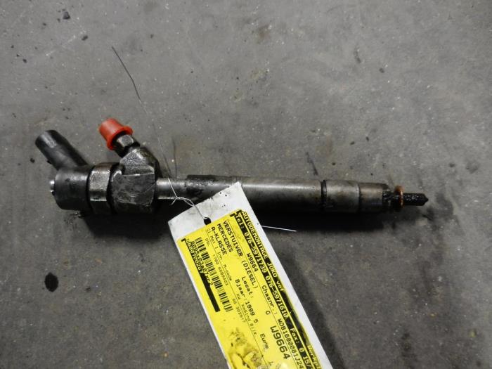 Usagé Injecteurs Mercedes A (W168) 1.7 A-170 CDI 16V Prix sur demande proposé par Autodemontage Joko B.V.