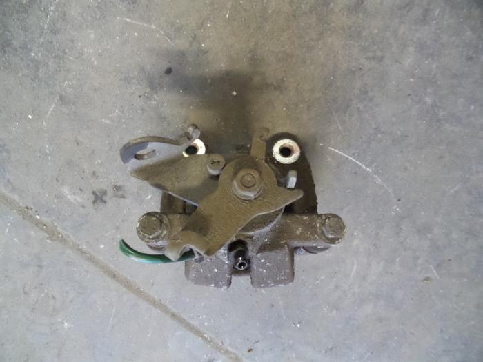 Gebrauchte Bremszange links hinten Renault Megane II Grandtour (KM) 1.5 dCi 80 Preis auf Anfrage angeboten von Autodemontage Joko B.V.