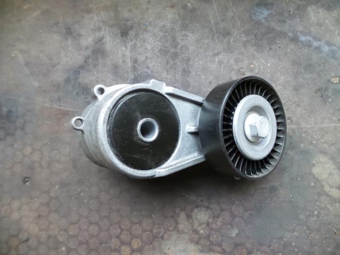 opel astra fan belt tensioner