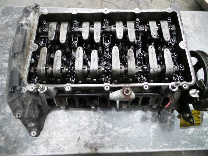 Usados Culata Ford Transit 2.0 TDdi 16V Precio de solicitud ofrecido por Autodemontage Joko B.V.