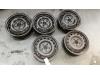 Set of wheels from a Mercedes Vito (638.1/2), 1996 / 2003 2.3 108D, Minibus, Diesel, 2.299cc, 58kW (79pk), FWD, OM601942, 1996-02 / 1999-01, 638.164 1996