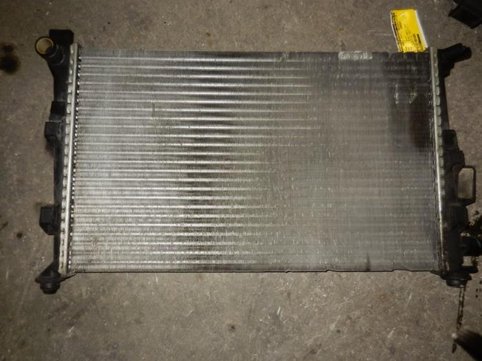 Usagé Radiateur Mercedes A (W168) 1.7 A-170 CDI 16V Prix sur demande proposé par Autodemontage Joko B.V.