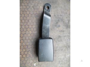 Used Front seatbelt buckle, right Volkswagen Fox (5Z) 1.4 TDI Price on request offered by Autodemontage Joko B.V.