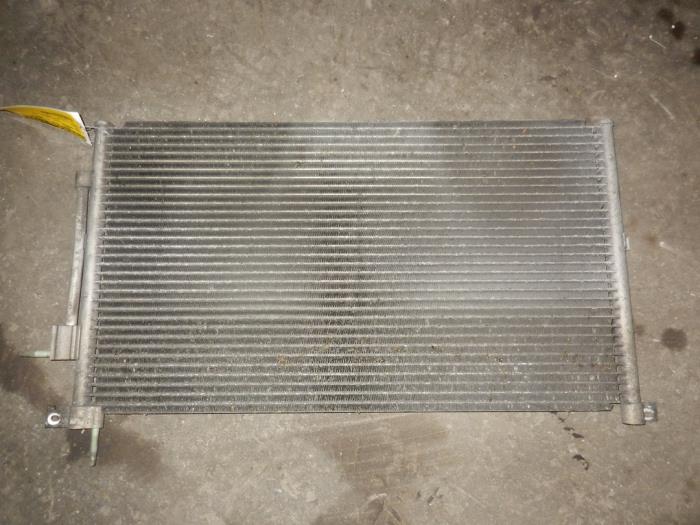 Usagé Condenseur de climatisation Ford Mondeo III 2.0 16V Prix sur demande proposé par Autodemontage Joko B.V.