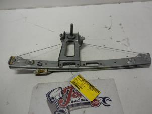 Used Rear door window mechanism 4-door, right BMW 3 serie (E46/4) 320d 16V Price on request offered by Autodemontage Joko B.V.