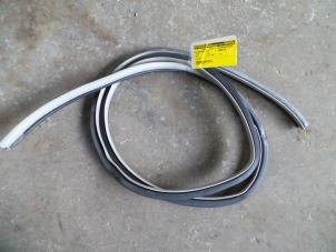 Used Front door seal 4-door, right Toyota Yaris II (P9) 1.0 12V VVT-i Price on request offered by Autodemontage Joko B.V.