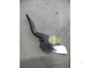 Used Accelerator pedal Ford Transit Connect 1.8 Tddi Price on request offered by Autodemontage Joko B.V.