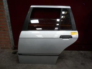 Used Rear door 4-door, left BMW 3 serie Touring (E36/3) 316i Price on request offered by Autodemontage Joko B.V.