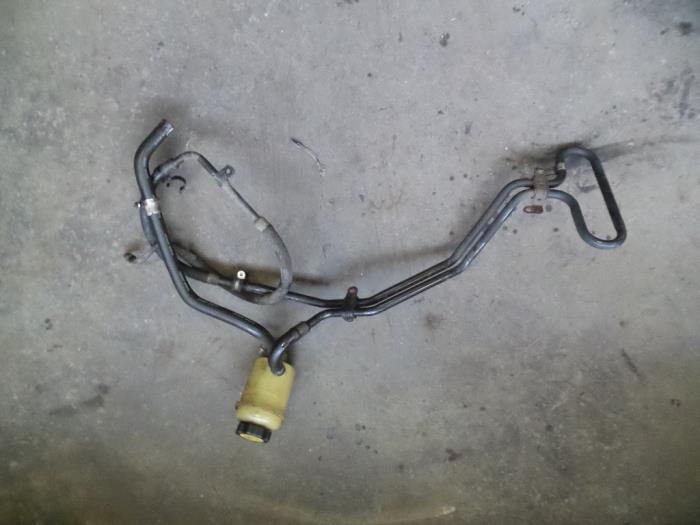 Gebrauchte Lenkkraftverstärker Ölbehälter Landrover Freelander Hard Top 1.8 16V Preis auf Anfrage angeboten von Autodemontage Joko B.V.