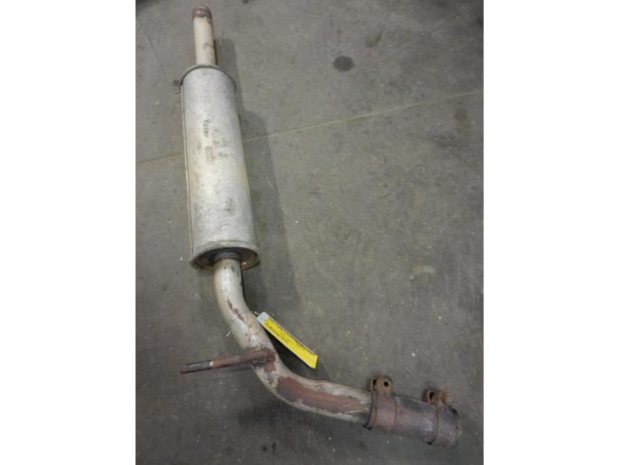 Gebrauchte Auspuff Mitteldämpfer Volkswagen Polo III (6N1) 1.6i 75 Preis auf Anfrage angeboten von Autodemontage Joko B.V.