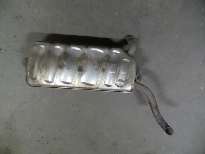 Gebrauchte Auspuff Enddämpfer Renault Laguna II Grandtour (KG) 1.6 16V Preis auf Anfrage angeboten von Autodemontage Joko B.V.