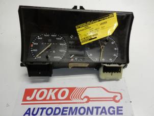 Begagnade Instrumentpanel Volkswagen Golf II (19E) 1.6 Pris på förfrågan erbjuds av Autodemontage Joko B.V.