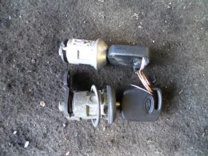 Used Ignition lock + key Ford Ka I 1.3i Price on request offered by Autodemontage Joko B.V.