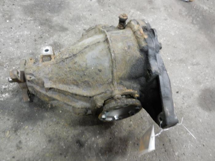 Gebrauchte Differential hinten Mercedes E Combi (S210) 4.2 E-420 32V Preis auf Anfrage angeboten von Autodemontage Joko B.V.