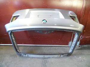 Used Tailgate BMW 5 serie Touring (E61) 530d 24V Price on request offered by Autodemontage Joko B.V.