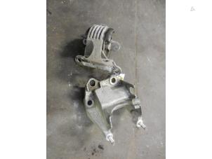 Used Engine mount Ford Courier (J3/5) 1.8 Di Price on request offered by Autodemontage Joko B.V.