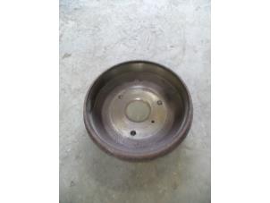 Used Rear brake drum Smart Fortwo Coupé (450.3) 0.7 Price on request offered by Autodemontage Joko B.V.