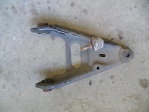 Used Front lower wishbone, left Smart Fortwo Coupé (450.3) 0.7 Price on request offered by Autodemontage Joko B.V.