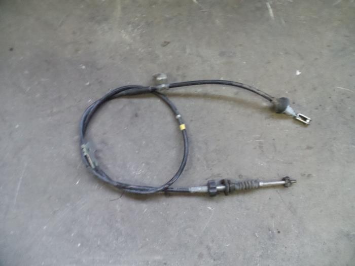 Clutch cable from a Citroën C1 1.0 12V 2009