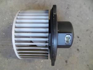 Usados Motor de ventilador de calefactor Hyundai Getz 1.3i 12V Precio de solicitud ofrecido por Autodemontage Joko B.V.