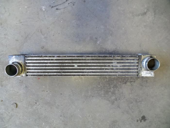 Usagé Intercooler BMW 5 serie Touring (E61) 530d 24V Prix sur demande proposé par Autodemontage Joko B.V.