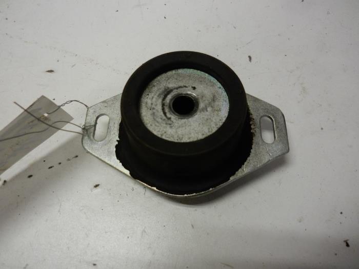 Used Engine mount Citroen Berlingo 1.6 HDI 16V 75 Price on request offered by Autodemontage Joko B.V.