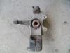 Knuckle, front right from a Ford Focus 2 1.6 TDCi 16V 90 2009