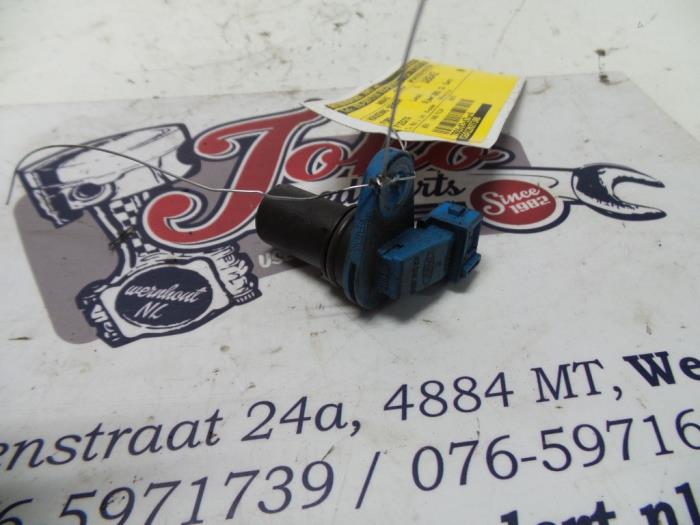 Gebrauchte Nockenwelle Sensor Ford Fiesta 5 (JD/JH) 1.4 16V Preis auf Anfrage angeboten von Autodemontage Joko B.V.